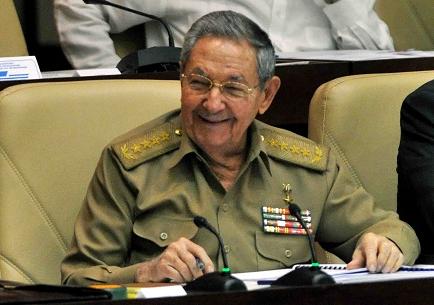 Raúl Castro dice que lucha para el fin del bloqueo EEUU será larga y difícil