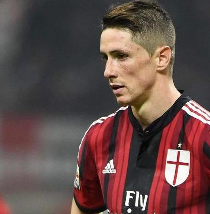 'Buena suerte Niño', desea el Milan a Torres