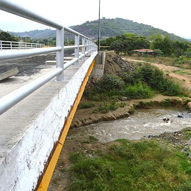 Trabajos en el puente de El Guabito fueron suspendidos
