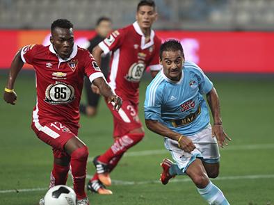 Narciso Mina empieza a marcar en Liga de Quito y emociona a hinchas