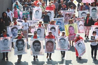 Fiscal mexicano confirma plenamente que los 43 estudiantes fueron asesinados