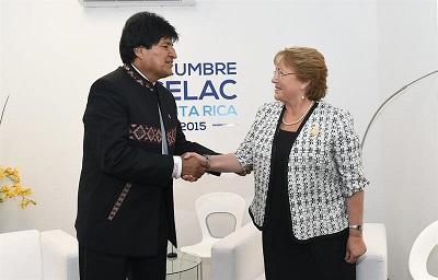 Presidentes de Bolivia y Chile 'no excluyeron' hablar del mar