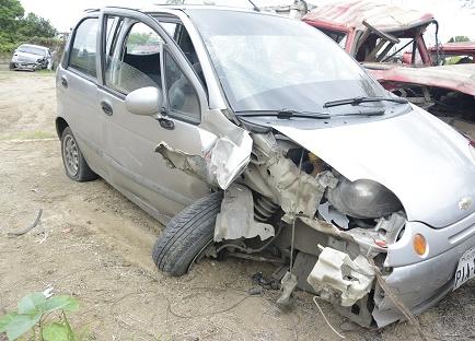 Retienen dos autos tras accidente de tránsito en Portoviejo