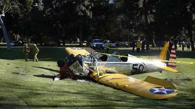 Harrison Ford en estado crítico tras accidente de avioneta