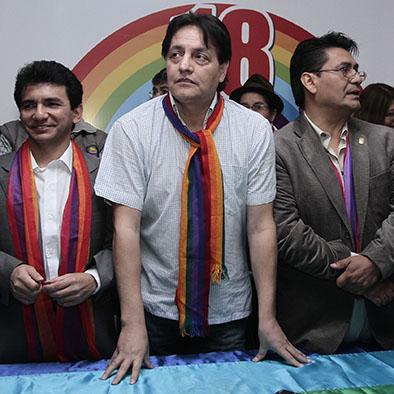 Fernando Villavicencio se disculpará con el presidente Correa