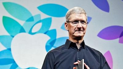 Tim Cook, jefe de Apple, critica nuevas leyes que discriminan a gays en EE.UU.
