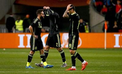 La prensa española coincide en la falta de gol y el mal juego de la selección