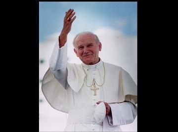 Juan Pablo II pasó del papado a la santidad