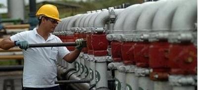 Ecuador, Chile y Bielorrusia suscriben contratos en sector petrolero