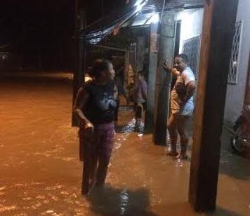 Desbordamiento del río Cristal deja cien casas inundadas en Valle Hermoso