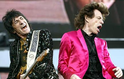 Mick Jagger y Ronnie Wood graban un tema para ayudar a las víctimas de Nepal
