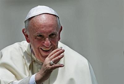 El papa critica a la sociedad que convierte el amor en 'un objeto de consumo'