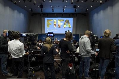 Dos escándalos de corrupción golpean a la FIFA