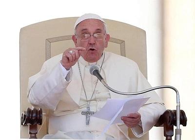 'El matrimonio y la familia' están en 'seria crisis cultural', dice el papa