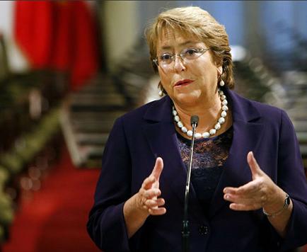 Bachelet publica reforma educativa