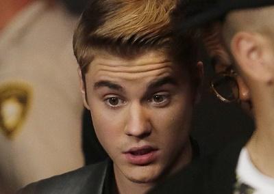 Justin Bieber no irá a prisión pese a declararse culpable de agredir a un paparazzi