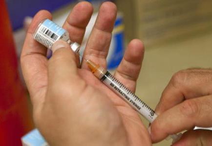 Farmacéutica espera luz verde para distribuir vacuna contra el dengue