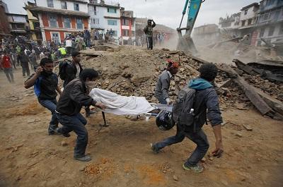 Nepal busca solidaridad internacional tras terremoto