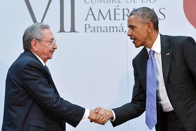 Líder republicano critica a Obama por legitimar la 'brutal dictadura' cubana