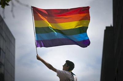 España celebra el Orgullo Gay tras diez años de ley del matrimonio igualitario
