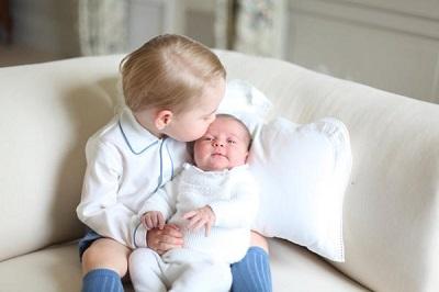 Los duques de Cambridge bautizan a su hija, la princesa Carlota
