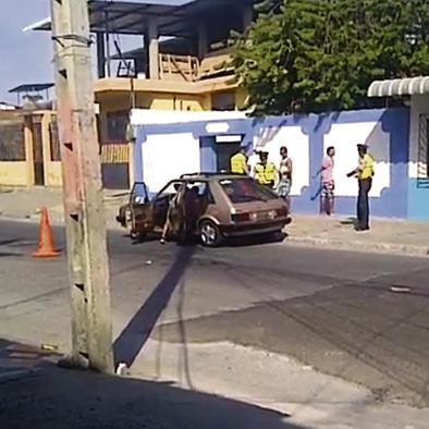 Realizan operativo policial en el barrio Miraflores