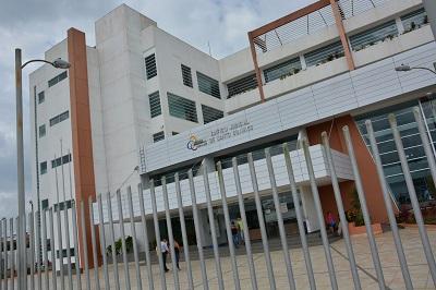 Preso escapó por un baño de la Casa Judicial de Santo Domingo