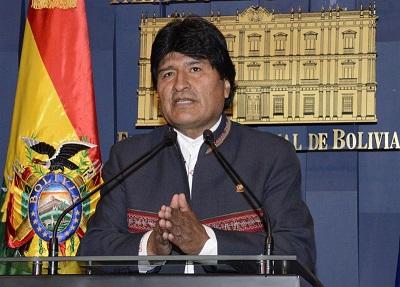 Funcionarios bolivianos están obligados desde hoy a hablar un idioma nativo