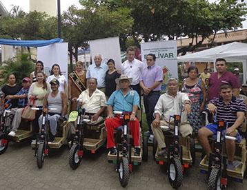 Junta de Beneficencia de Guayaquil dona  sillas de ruedas