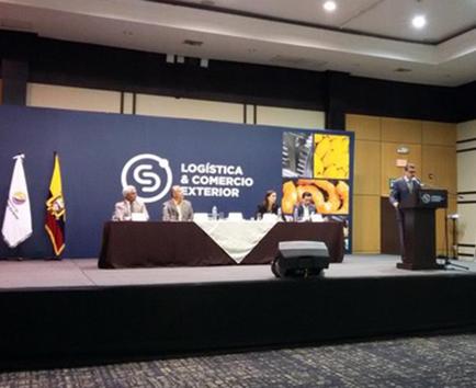 Ecuador no prevé  negociar un acuerdo  comercial con EE.UU.