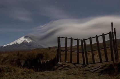 Ceniza del volcán Cotopaxi llega a cuatro cantones manabitas