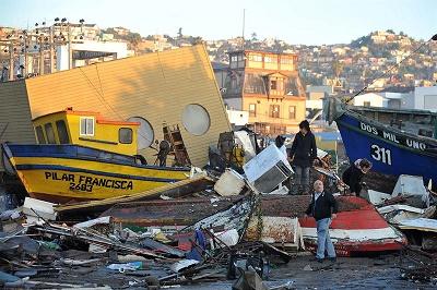 Aumentan a once los muertos por terremoto en Chile, que deja 610 damnificados