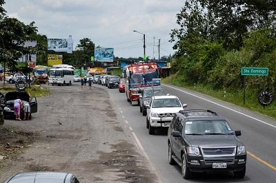 Vía Alóag-Santo Domingo se cerrará por dos horas