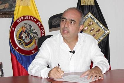 Alcalde colombiano ratifica en La Haya denuncia a Maduro por lesa humanidad