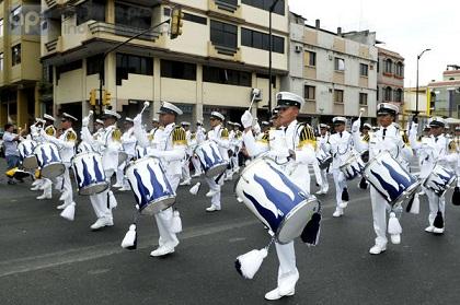 Guayaquil celebra 195 años de Independencia con desfile
