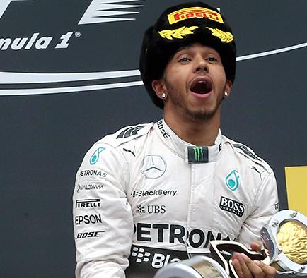 Lewis Hamilton refuerza su liderato tras ganar en Rusia