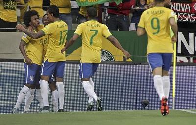Brasil superó a Venezuela por 3-1