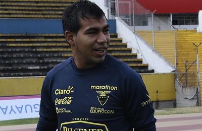 El manabita Junior Sornoza ya tiene nuevo club para el 2016
