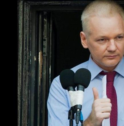 Fiscalía sueca envió documento con tachones para solicitar interrogar a Assange