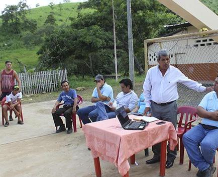 En el recinto Banchal se unen para pedir obras para su comunidad