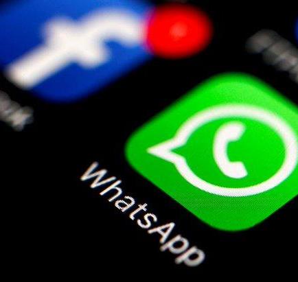 Un magistrado ordena reactivar WhatsApp tras un día mudo en Brasil