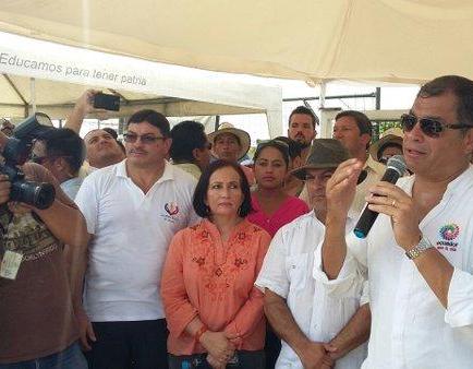 Un 58% de ecuatorianos desaprueba la gestión de Rafael Correa, según encuesta