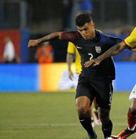 Ecuador trata de mejorar su suerte con la base del equipo de Chile 2015