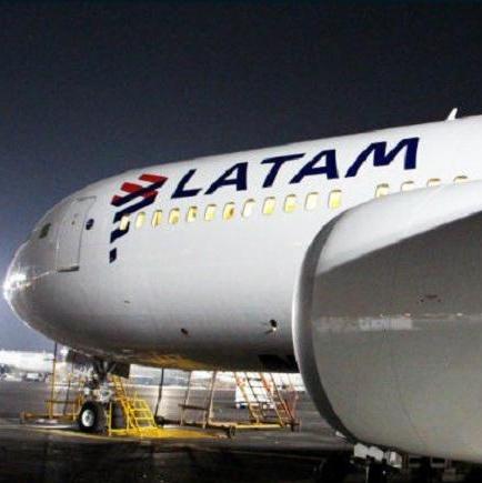 Latam Airlines suspende indefinidamente sus vuelos a Venezuela