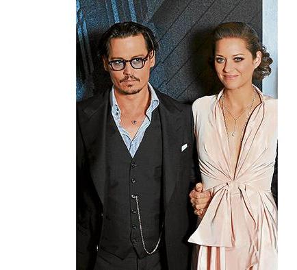 Las exparejas de Johnny Depp lo defienden