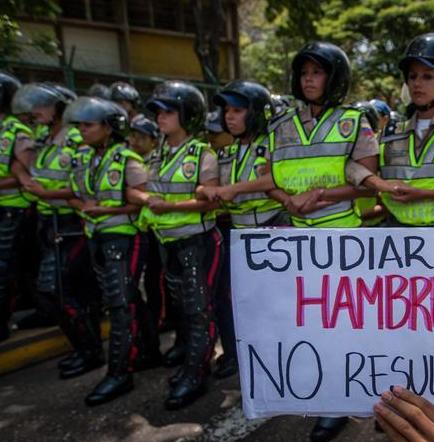 Almagro activa la Carta Democrática para Venezuela y convoca a 'sesión urgente'