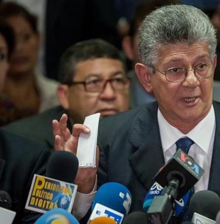 Oposición venezolana celebra informe de OEA que invoca Carta Democrática