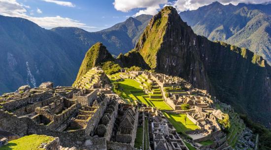 Un alemán fallece al caer a abismo de Machu Picchu cuando se tomaba una foto