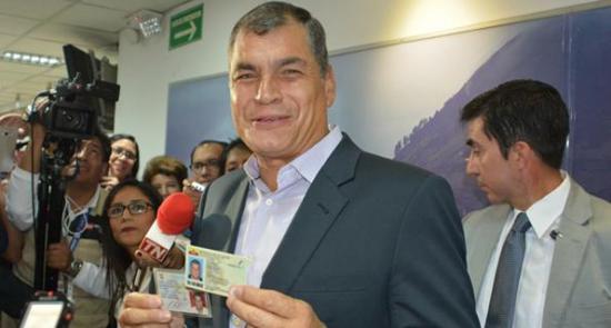 800 mil ecuatorianos deben renovar su cédula de identidad, según el Registro Civil