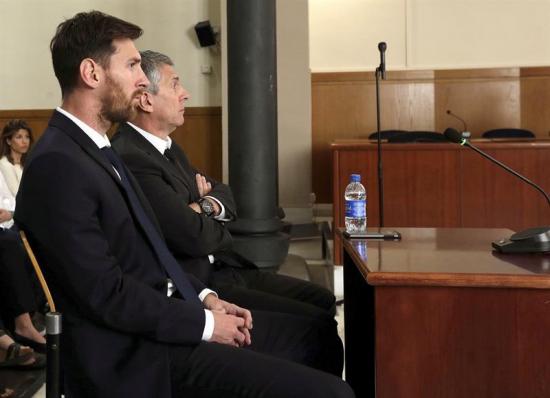 Leo Messi y su padre, condenados a 21 meses de prisión por fraude fiscal